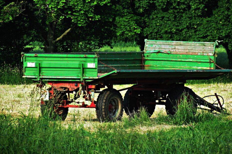 tractor, trailer, field